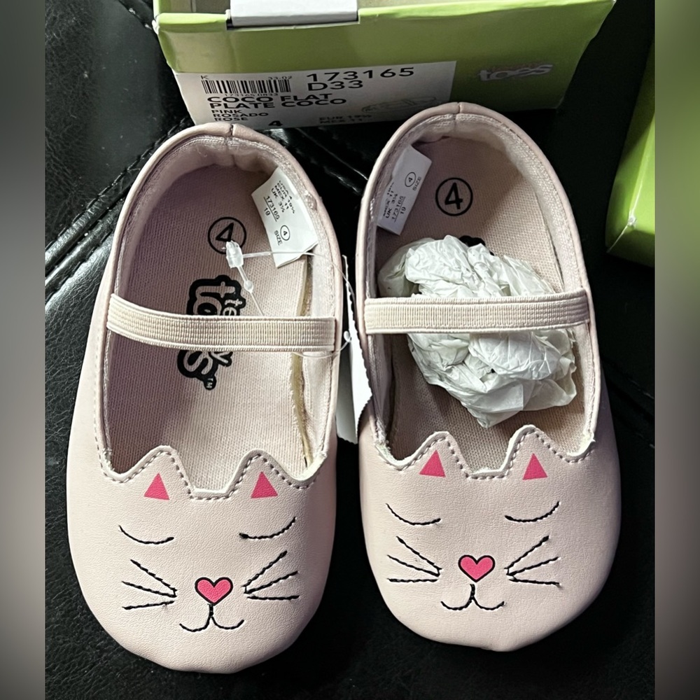 Teeny Toes Pink Rose Size 4 Cut Out Bunny Ears Mary Janes Walking Shoes NWT Box